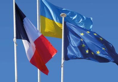 drapeau de l'Ukraine, France, Union Eureopéenne 