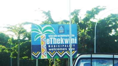 figure 2-panneau en isizulu et anglais a l'entrée de Durban