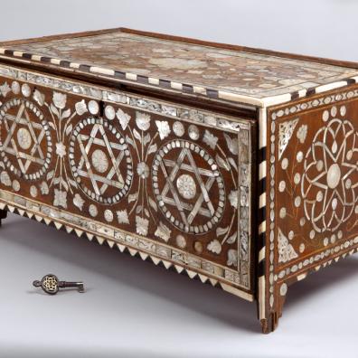 Coffre marqueté