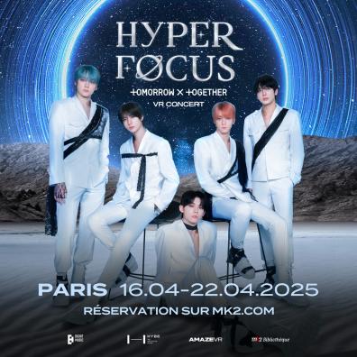 5 artistes de Kpop posent habillés en blanc