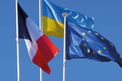 drapeau de l'Ukraine, France, Union Eureopéenne 