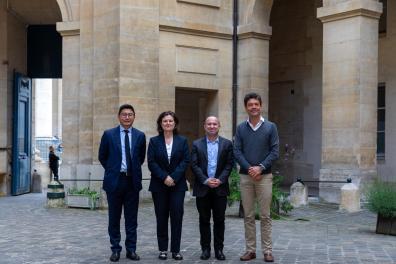 Photo de groupe des 4 présidents et présidente de Sorbonne Alliance