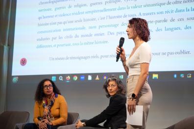 Caroline Guyennet présente son oeuvre numérique "Memory", prix InCIAM "écriture numérique" 