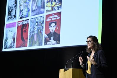 Delphine Allès, vice-présidente de l'Inalco, présente l'institut et le Prix étudiant Inalco pour le manga