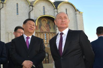 Vladimir Putin and Xi Jinping (2019-06-05)