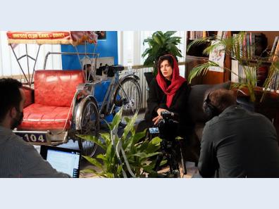 Babak Inanlou, étudiant en persan à l'Inalco, interviewe l'actrice iranienne Leila Hatami