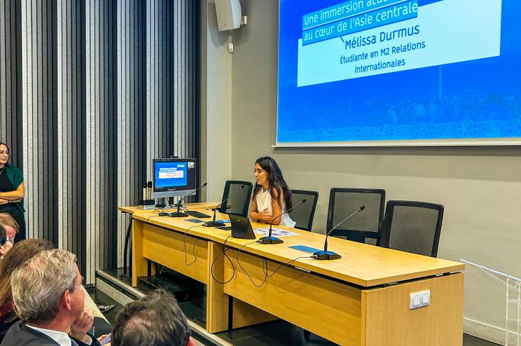 Mélissa Durmus, étudiante ayant été sélectionnée pour participer à l'Ecole de printemps en Asie centrale 2026.  