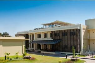 Etablissement de l’Institut Pasteur du Laos, catalyseur du développement