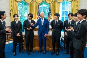 On May 31, @bts_bighit visited the White House for AANHPI month. The group joined @PressSecfor a briefing before meeting with @POTUS for a discussion on the importance of addressing anti-Asian hate crimes and discrimination.